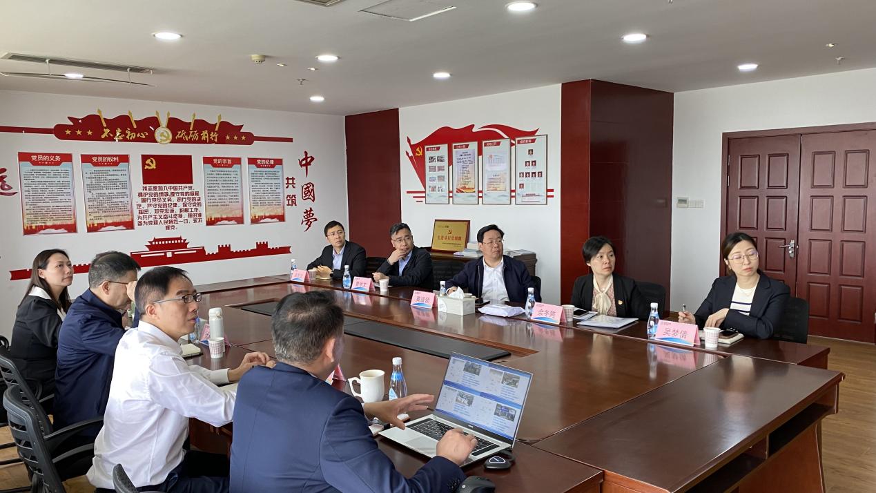 省国贸集团党委委员、副总经理黄道领一行来利来ag旗舰店集团下属宁波销售中心、宁波物流调研